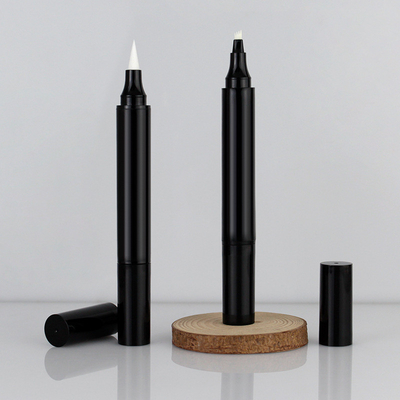 Goede prijs. Liquid Eyeliner potlood, gemakkelijk toe te passen, langdurige veganistische formule online
