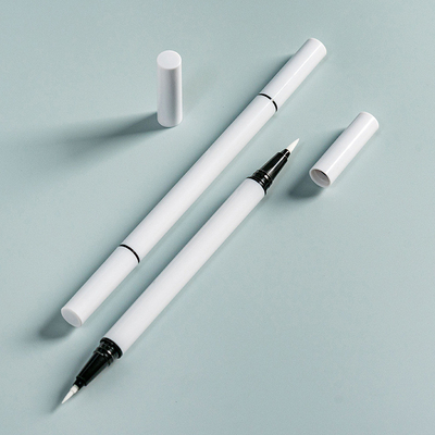 Goede prijs. Leeg 2 in 1 buis Private Label Logo Zwart Eyeliner Potlood Custom Eyeliner Vloeibare Eyeliner Container online