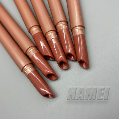 Goede prijs. Verpakking van lippenstift in standaardcapaciteit online