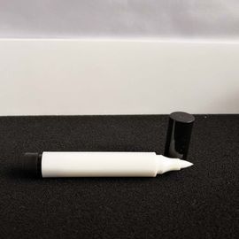 Goede prijs. Verschillende stijlen ABS Zwart Eyeliner Potlood Met Vezel Tip Gemakkelijk Gebruik OEM online