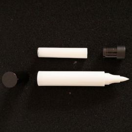 Goede prijs. Gemakkelijk te gebruiken 4 ml zwart Eyeliner Potlood verschillende stijlen OEM met vezel punt online